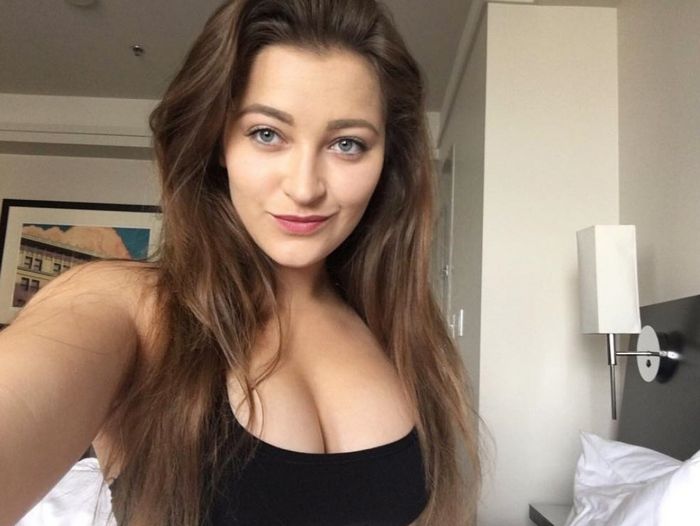 Куртизанки для зрелых мужчин: Какие женщины привлекают мужчин старше 40?